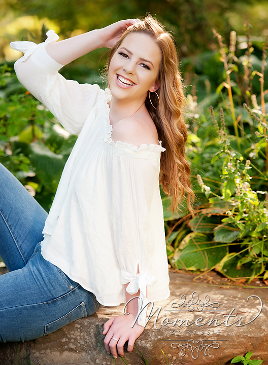 Senior Year Photos Emily - Moments by Kassie Photography